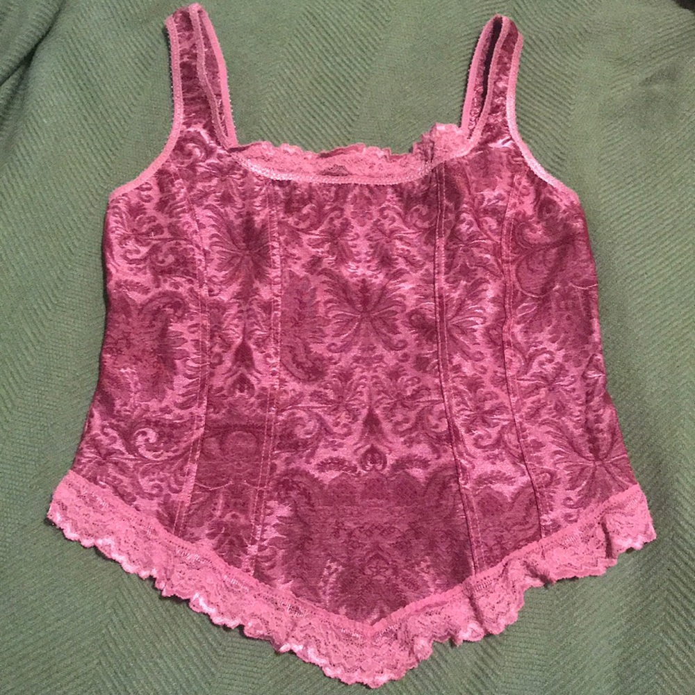 Beautiful Arianne tapestry tank